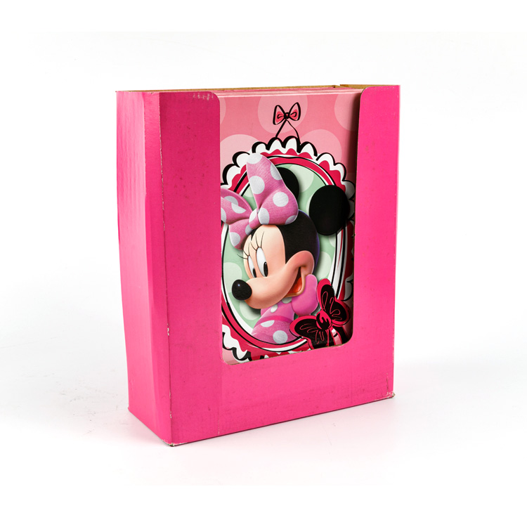 Minnie Muris Paper Cover